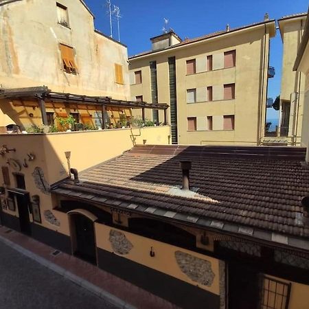 Casa Del Surf - By Ligooria Apartment Pietra Ligure Ngoại thất bức ảnh