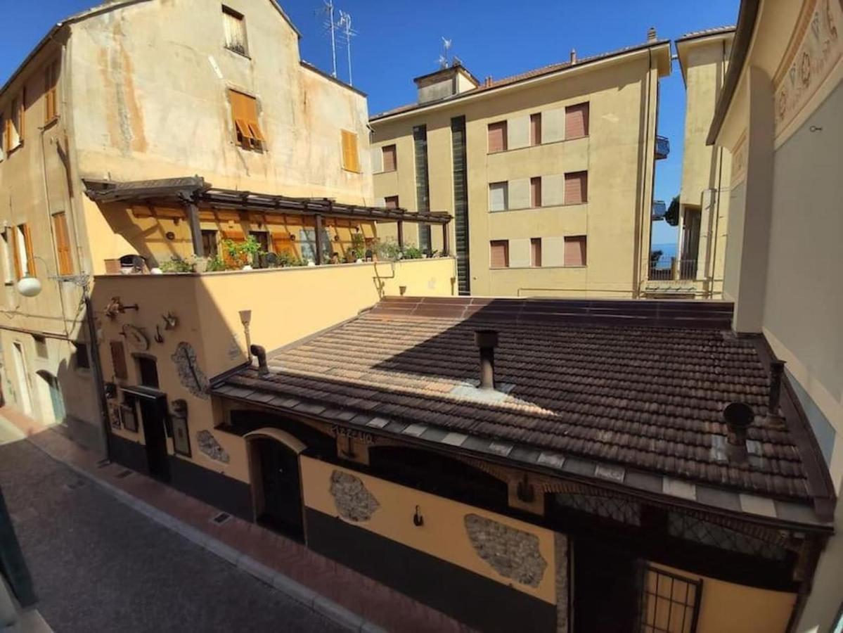 Casa Del Surf - By Ligooria Apartment Pietra Ligure Ngoại thất bức ảnh